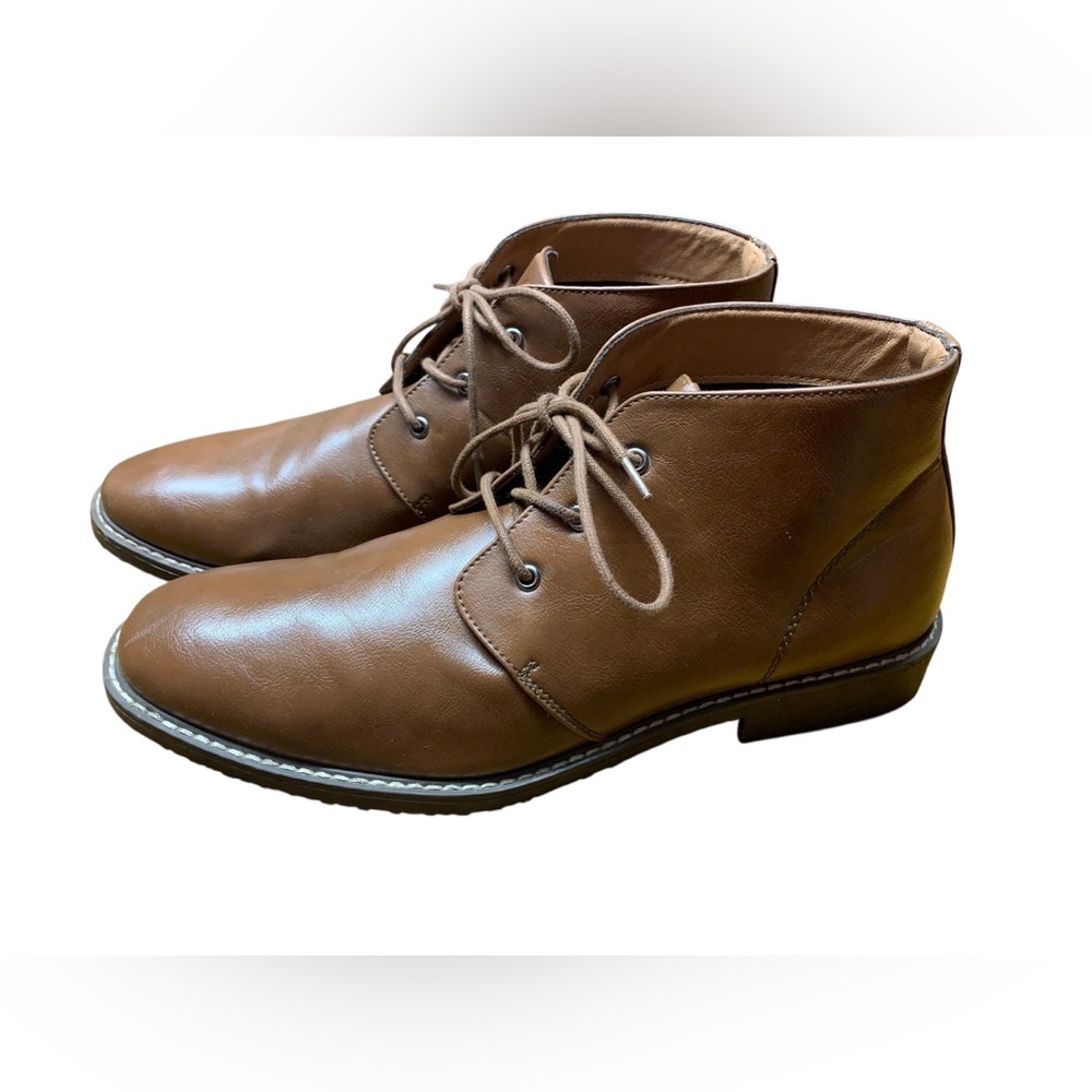 GUESS Men’s Chukka Boots Size 10.5 Brown Casual Dress Lace Up